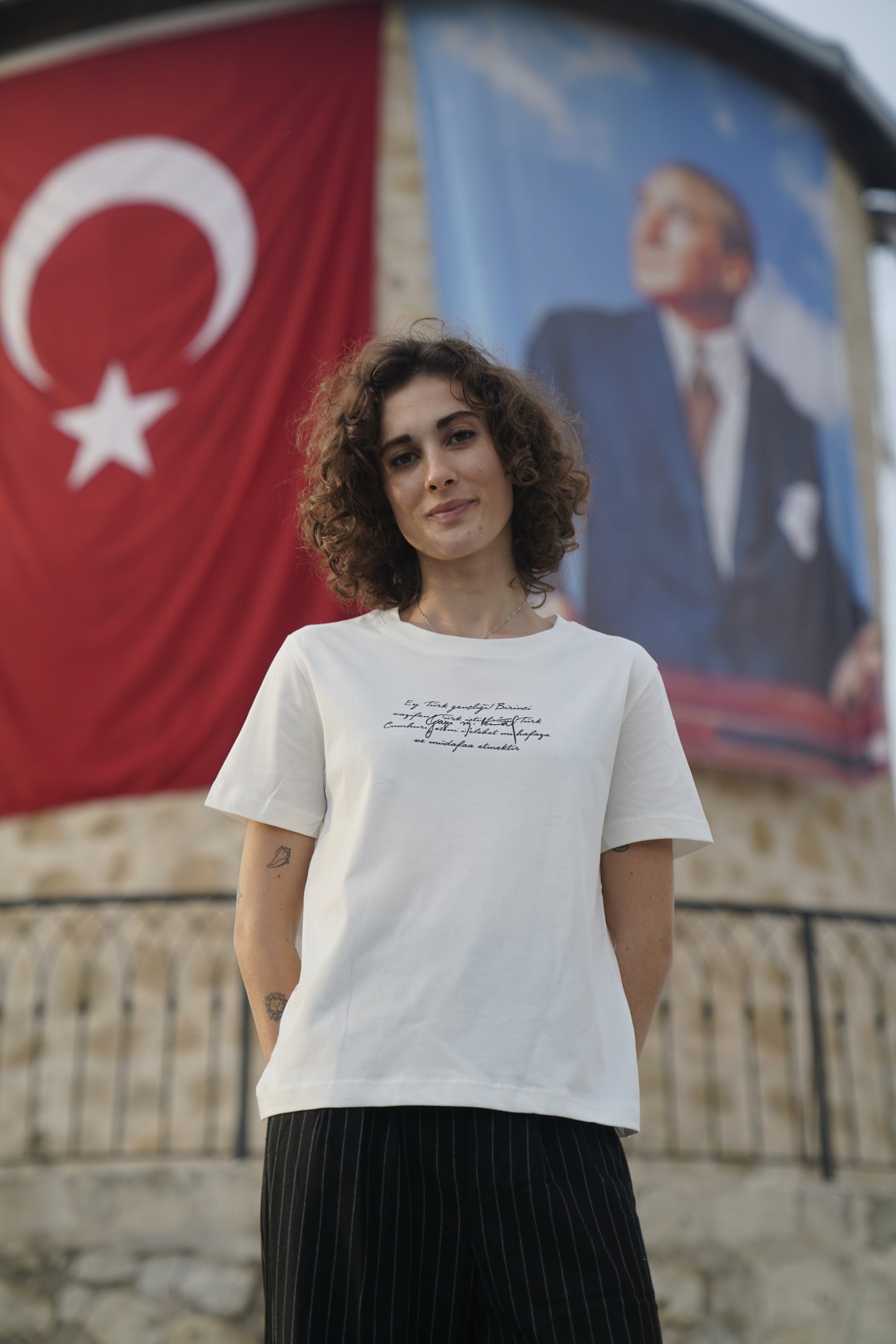 Atatürk Gençliğe Hitabe Regular Tişört • Chillandout